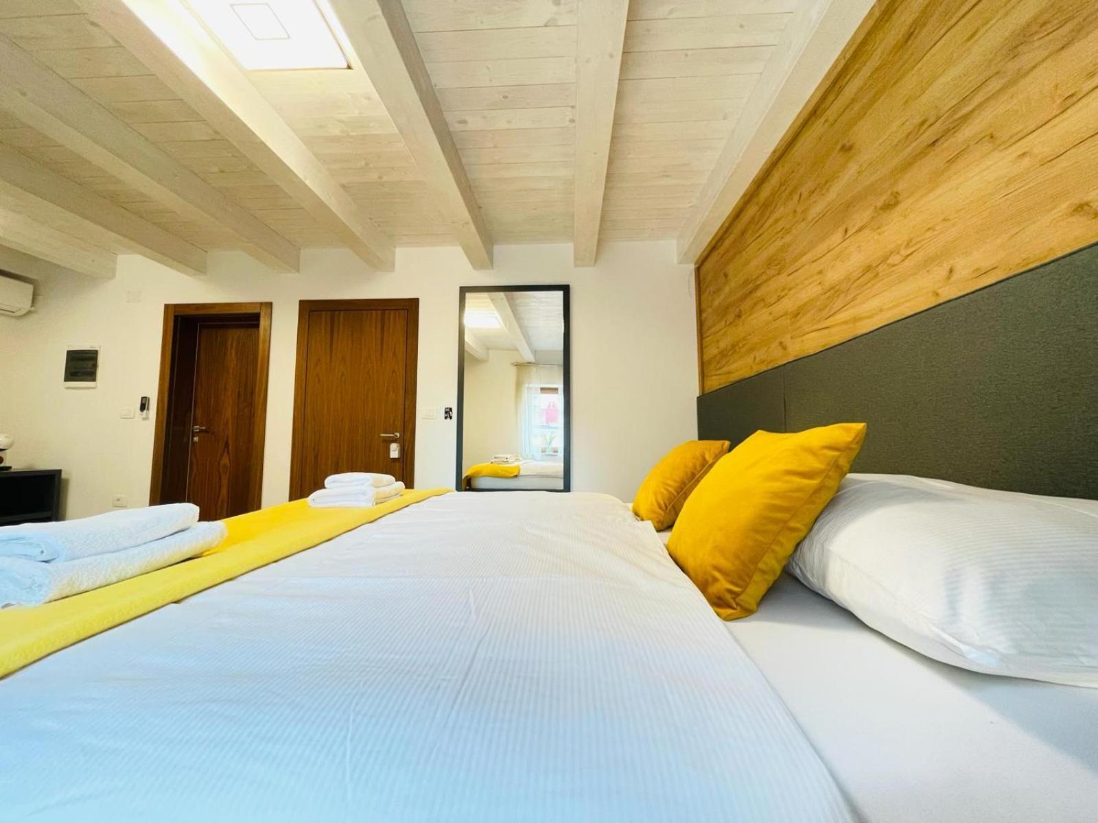 Fazana City Rooms With Free Parking Εξωτερικό φωτογραφία