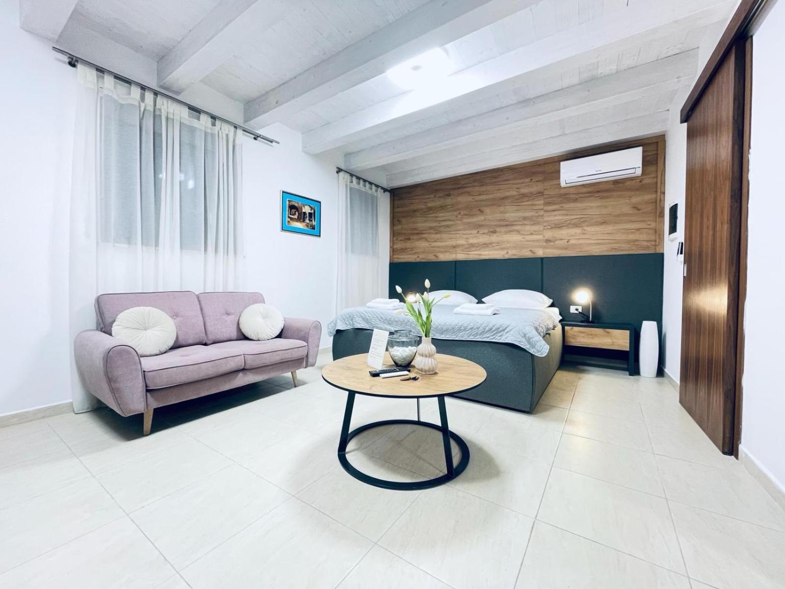 Fazana City Rooms With Free Parking Εξωτερικό φωτογραφία