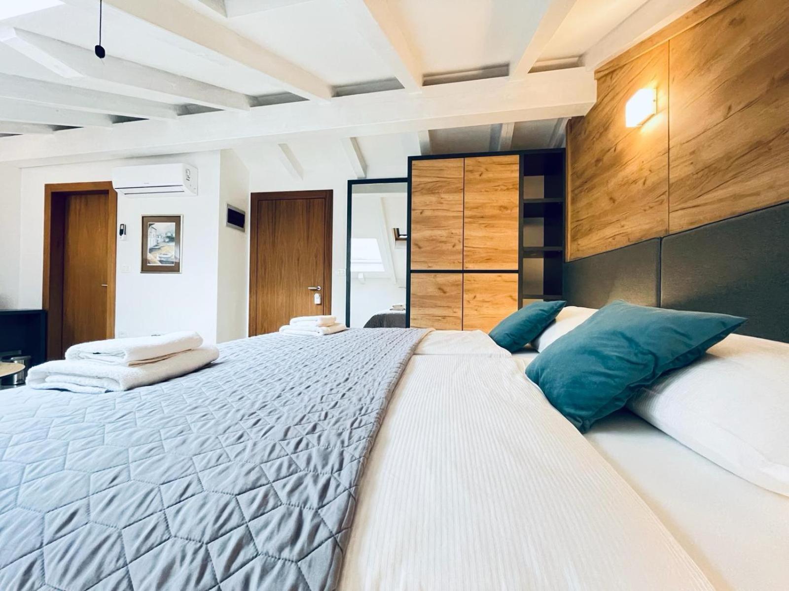 Fazana City Rooms With Free Parking Εξωτερικό φωτογραφία