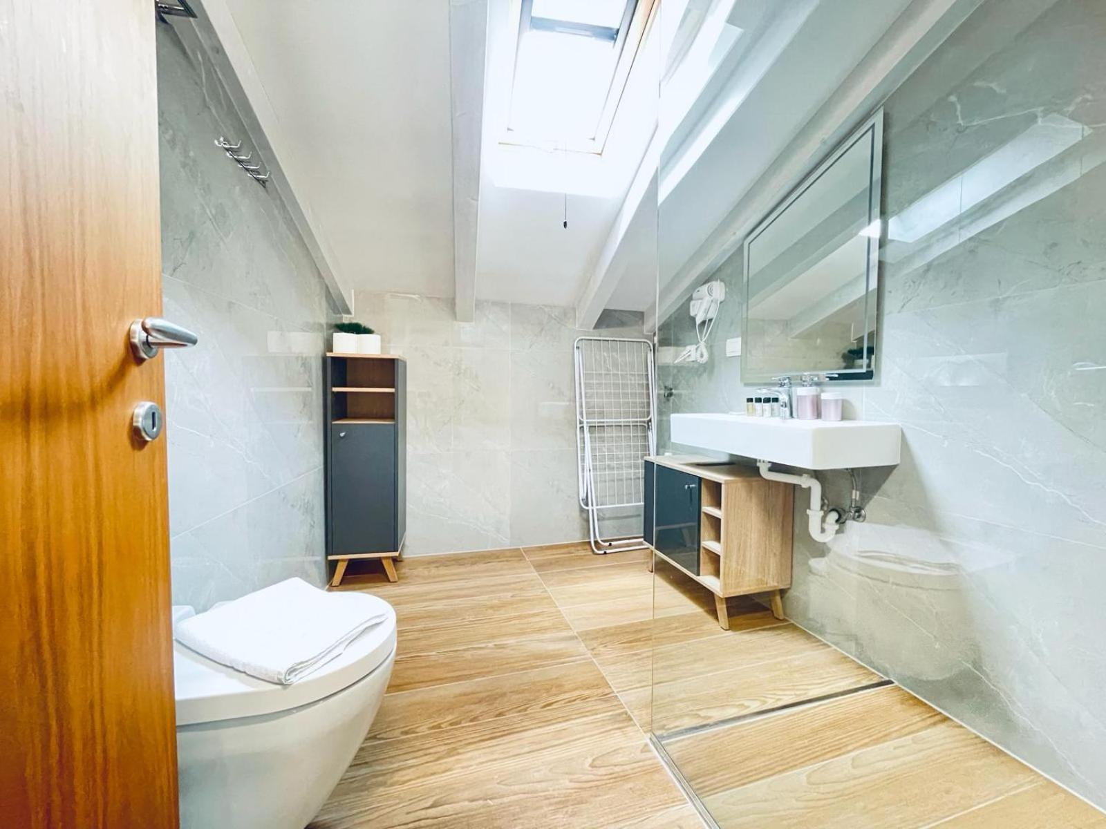 Fazana City Rooms With Free Parking Εξωτερικό φωτογραφία